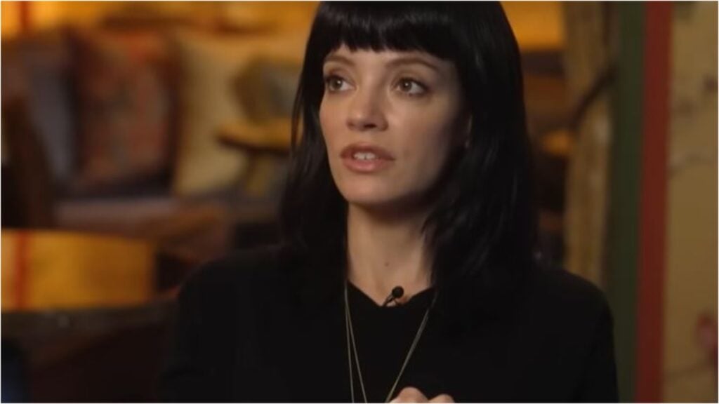 lily-allen-david-harbour-cheating-dress-west-end-girl-tour-controversy