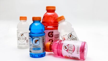 ‘Absolutely Unhinged’ Illinois Customer Orders 88 Drinks on DoorDash but Gets Four Drinks and Can of Pineapple Juice Instead: ‘Resolved It by Taking Away the Driver’s Tip’ Gatorade Drinks