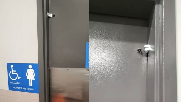 A picture at the Walmart in Arizona.