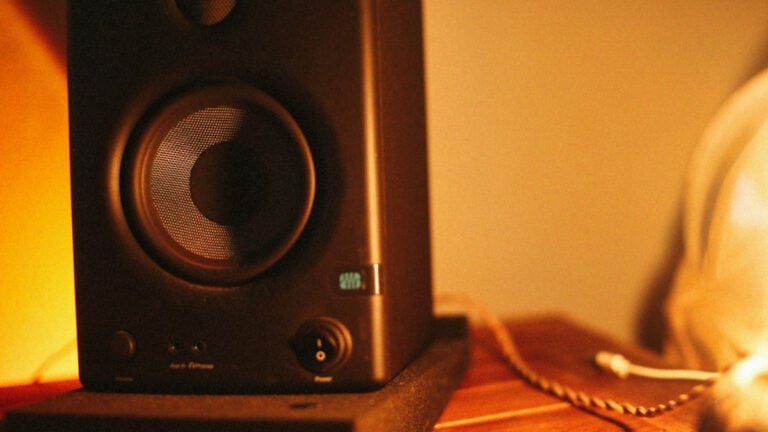 Mexican Man in Maryland Admits on Camera to Blasting Music at Night