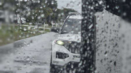 Florida Police Trailing Amazon Driver