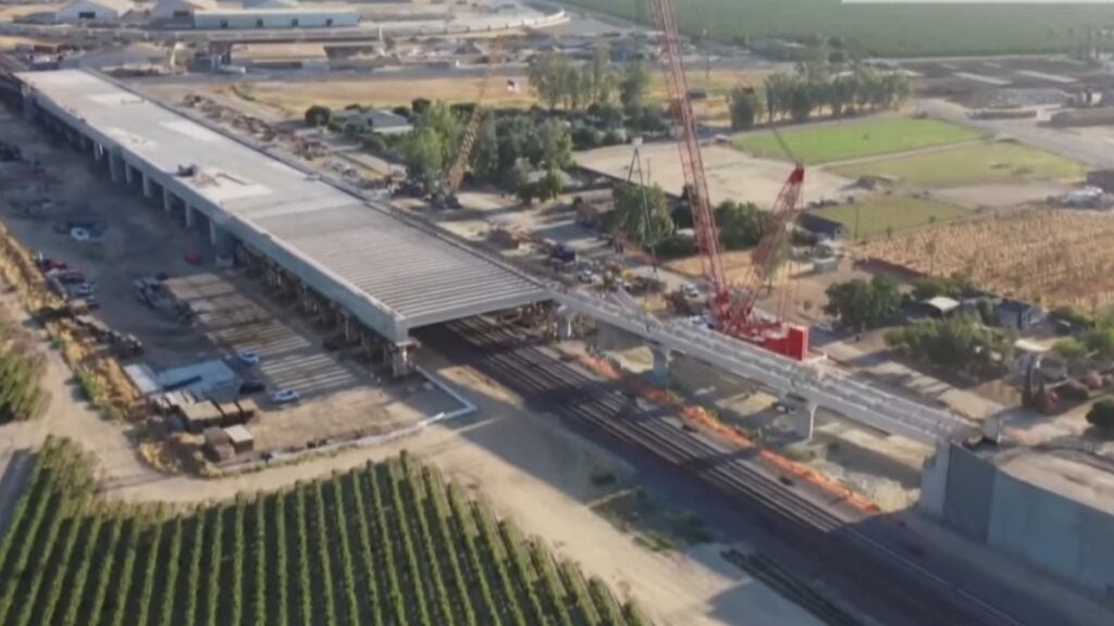 A widely shared X post highlights a CBS interview where California transportation officials acknowledge they lack the full funding for the San Francisco–Los Angeles high‑speed rail and discuss a $125 billion ask, drawing sharp questions about spending and priorities.