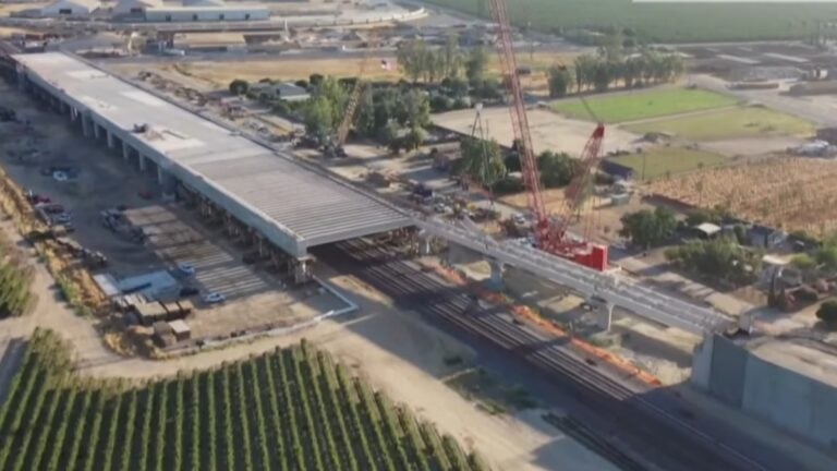 A widely shared X post highlights a CBS interview where California transportation officials acknowledge they lack the full funding for the San Francisco–Los Angeles high‑speed rail and discuss a $125 billion ask, drawing sharp questions about spending and priorities.