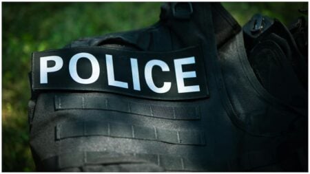 Utah cyclist stopped by police for riding bike one-handed