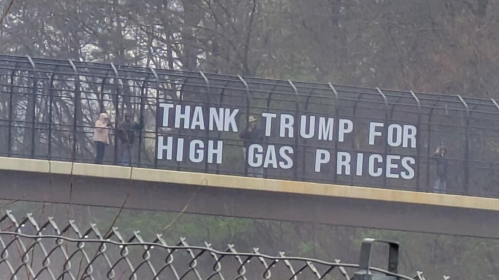 Ohio Residents Angry Over Expensive Gas Prices: ‘His Cult Thank Him for This’ Ohio Gas Prices Trump Sign