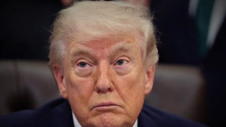 President Trump urged Virginians to vote “no” today on a constitutional amendment that would let the General Assembly redraw congressional districts. His last-minute call, shared widely on X, is drawing national attention as polls close on a vote that could reshape U.S. House seats.