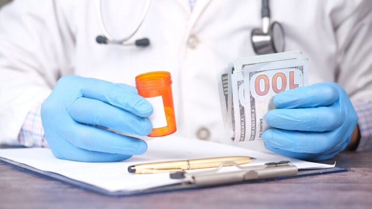 California Debate Erupts Over Healthcare CEO Pay Cap: ‘Another Grifting Proposition by SEIU’ California Debate Erupts Over Healthcare CEO Pay Cap: ‘Another Grifting Proposition by SEIU’