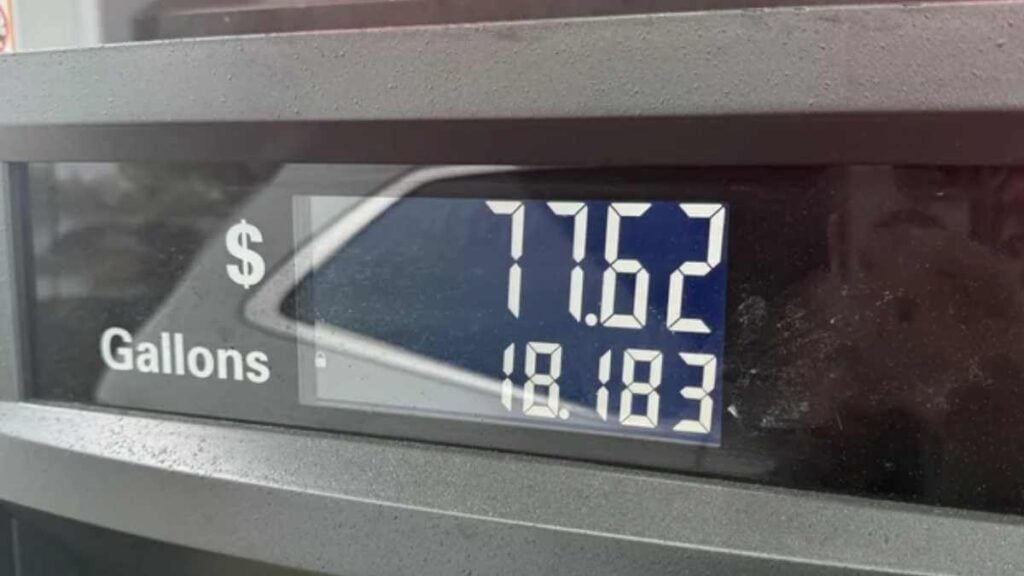 Massachusetts cheapest gas station