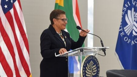 ‘You Can’t Succeed Without Teeth’: California Residents Angry Over Mayor Karen Bass’ Meth User Remarks A viral TikTok has sparked debate after Los Angeles Mayor Karen Bass said meth users need new teeth because “you can’t succeed without teeth.” Users are now tagging Spencer Pratt, urging him to save the city from the situation.