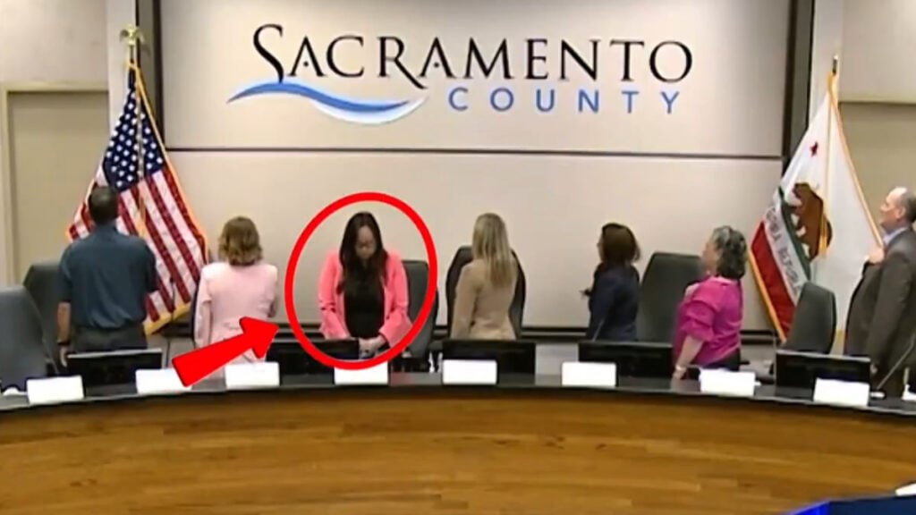 Republicans Outraged As California Candidate Skips Pledge of Allegiance: ‘She Doesn’t Respect the Flag’ Republicans Outraged As California Candidate Skips Pledge of Allegiance: ‘She Doesn’t Respect the Flag’