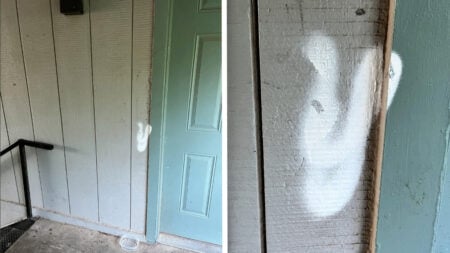 Oklahoma Woman Worried After Door Gets Marked After Moving into Allegedly ‘Predominantly Black’ Neighborhood: ‘It’s Obvious, They Know You’re White’ Oklahoma Woman Front Door Gets Marked