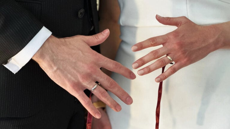 Oklahoma lawmakers debate child marriage ban during House floor session