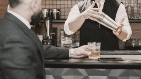 ‘Shameless’: Florida Bartender Allegedly Ruins Wedding After Shaking Bride Down for Tips Despite Prepaid 20% Service Fee Wedding Bartender Service