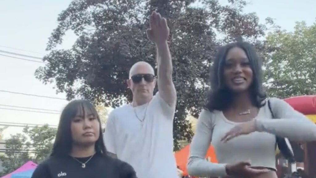 Internet Review-Bombs New York Business Owner Over Pranking Girls with ‘Roman Salute’ in Public: ‘We Need This Guy Out of Our Country’ New York Business Owner Caught Harassing Girls with Hitler Salute
