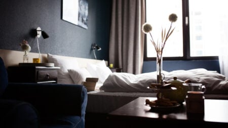 Indiana Teacher Shocked After Arkansas Hotel Places $1 Million Charge on His Card: ‘I Would Be Freaking Out Too’ $78 Hotel Stay Turns Into $1 Million Billing Nightmare in Arkansas: ‘I Would Be Freaking Out Too’