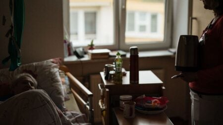Kentucky Nursing Home Accused of Letting Elderly Residents ‘Rot in Their Beds’ as Families Demand Answers: ‘That’s a Death Sentence’ Photo of Resident in Nursing Home