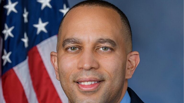 California Residents Erupt After Hakeem Jeffries Dismisses Skid Row Voter Bribery Claims: ‘Lying, Propagandist’ Brooklyn Congressman Hakeem Jeffries dismissed claims of cash and drug incentives for Skid Row voters in California as part of a “far-right conspiracy theory.” The video clip of his response to a direct question has sparked strong online debate.