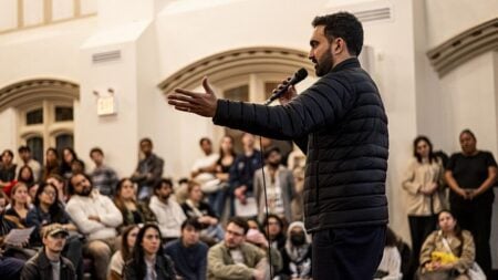 New Yorkers Slam Vince Langman After He Mistakes Comedian For Mamdani: ‘Just another racist idiot’ New Yorkers Slam Vince Langman After He Mistakes Comedian For Mamdani 'Just another racist idiot'
