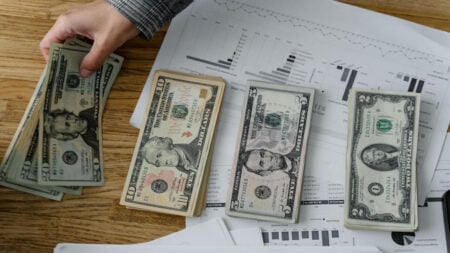 Oklahoma Voters Reject $15 Wage Plan