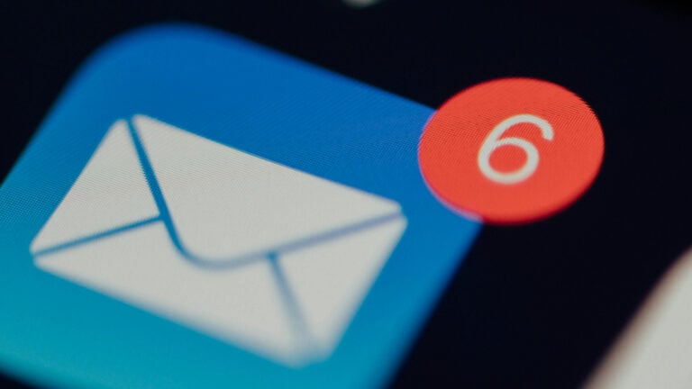 Apple Email App Notification