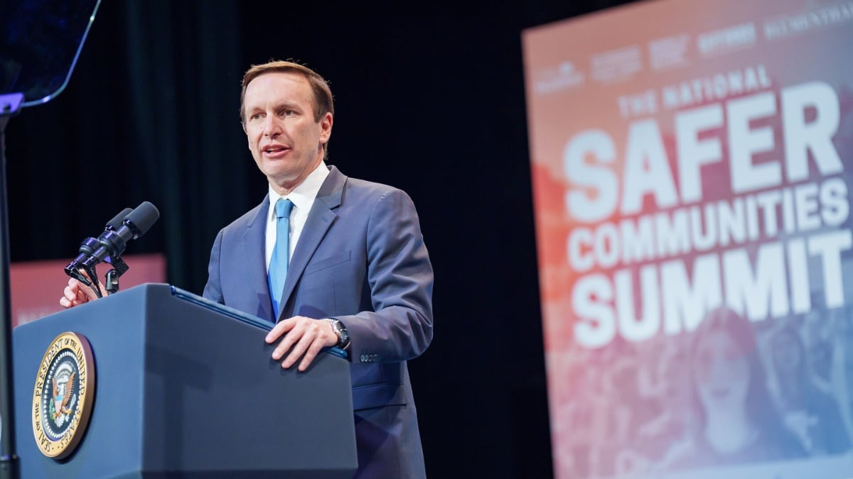 ‘Who’s Paying for This?’: Connecticut Sen. Chris Murphy Faces Backlash Over $25 Minimum Wage Proposal