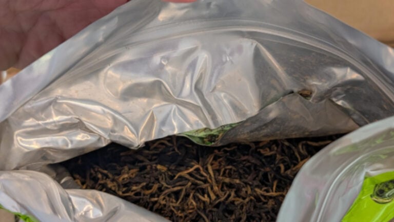 ‘What Was the Point of This?’: Virginia Tea Lover Says Customs Cut Open Ning’Er Black Tea From China Virginia Resident Upset After Customs Cuts Open Ning’Er Black Tea From China