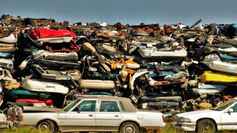 Michigan Analysts Believe the Car Market Will Almost Disappear by 2040: ‘Cars Are Just Too Damn Expensive’ Michigan Car Market