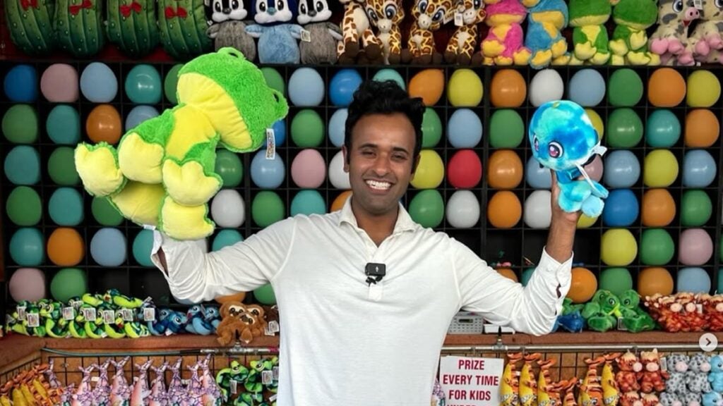 Ohio Governor Candidate Vivek Ramaswamy Attacked by Fellow Republicans Over Indian Identity: ‘Never Going to be in the Club Because He Isn’t White’ Ohio Governor Candidate Indian