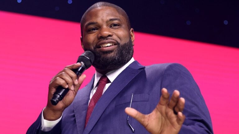 Trump-Backed Florida Gubernatorial Candidate Slammed After Lawsuit Accuses Him of ‘Ambushing’ Woman: ‘He’ll Face No Consequences’