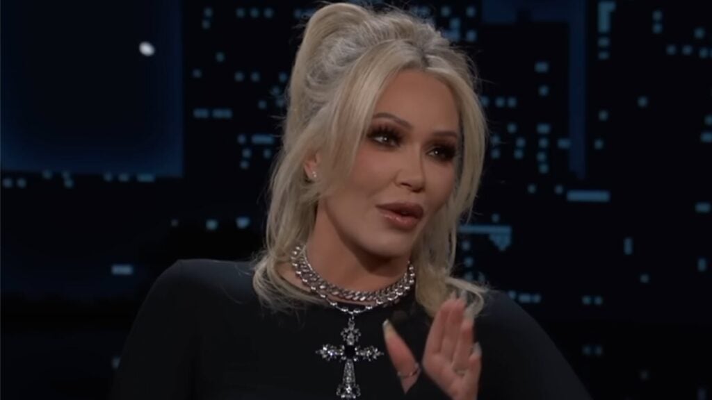 Tennessee Plot Twist as Bunnie XO Is Spotted Kissing a Reality Star 20 Years Younger at Jelly Roll’s Own Bar: ‘About to Be a Player’ Bunnie XO speaking during a late night talk show interview