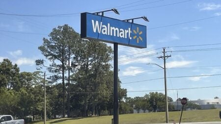 Ohio Woman Frantically Loads Unpaid Walmart Items Into Car Before Trying To Flee Police: ‘People Can Make The Most Dumb Decisions’ Sign for Walmart in Quincy, FL
