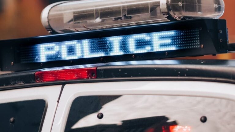 A picture related to Mississippi cops.