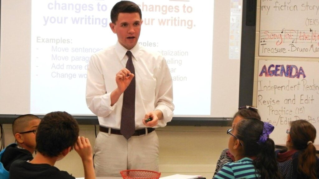 Texas Democratic U.S. Senate candidate James Talarico criticized bills targeting explicit material in school libraries as addressing “nonexistent pornography.” Shared by an opposing PAC, the remarks are drawing strong pushback online.