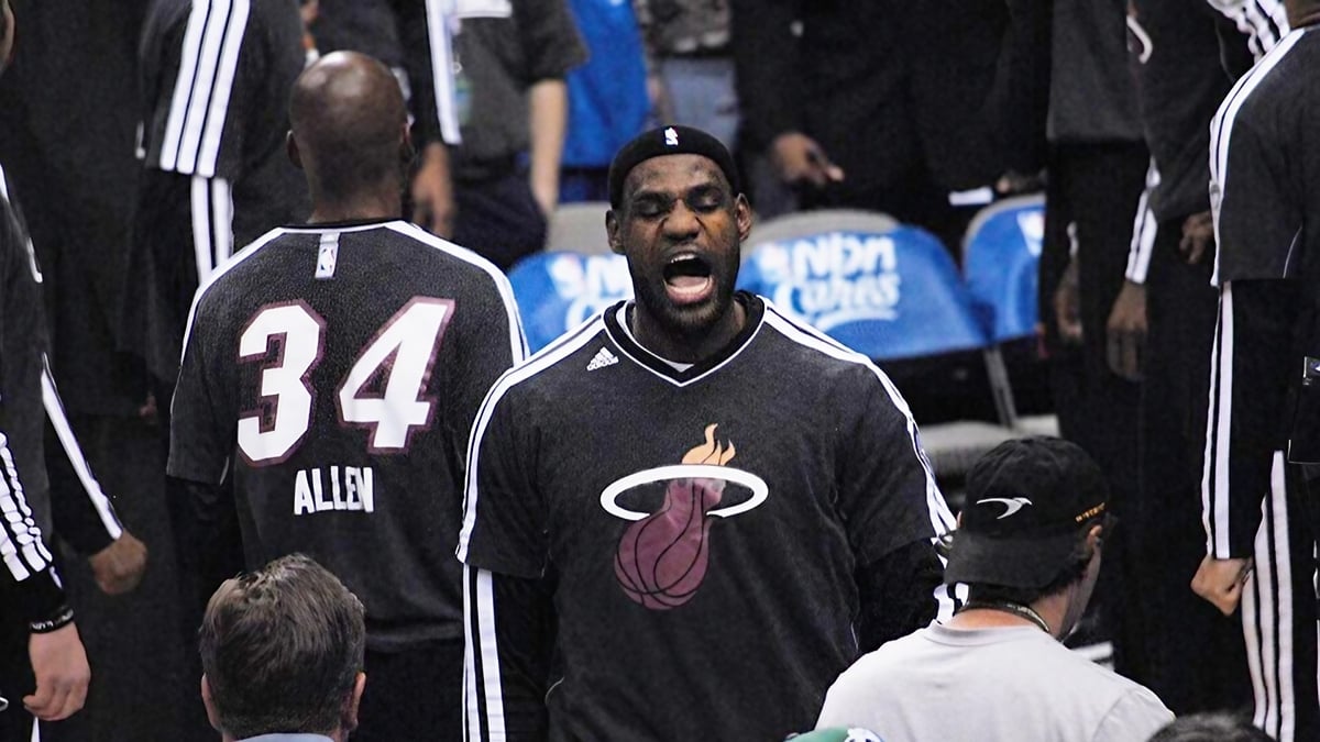 LeBron James Bashed for 'Attention Starved' Behavior in Front of His Kids at Jay-Z's New York Concert: 'Nobody Wants Him'