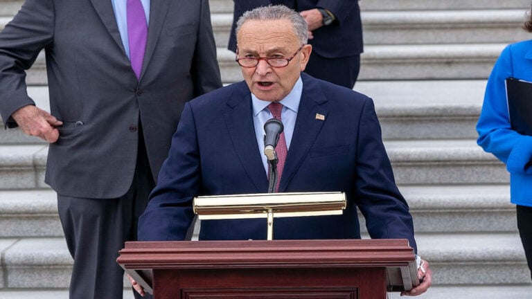 ‘He’s Trying to Cash In on a Man’s Death’: New York Sen. Chuck Schumer Draws Backlash After Invoking Lindsey Graham to Push Russia Sanctions Chuck Schumer Lindsey Graham Russia sanctions