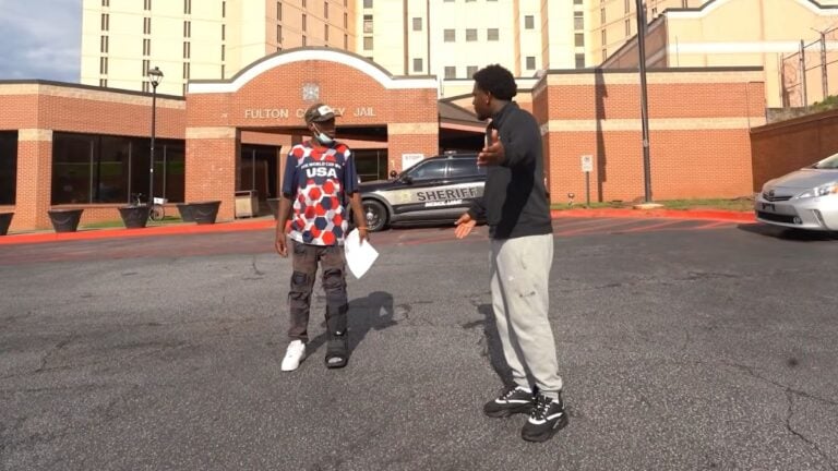 Influencer Bails Georgia Man Out of Jail, He Says He Was Better Off Behind Bars: ‘This Is How Bad the Economy Is’ Influencer Bails Georgia Man Out of Jail, He Says He Was Better Off Behind Bars