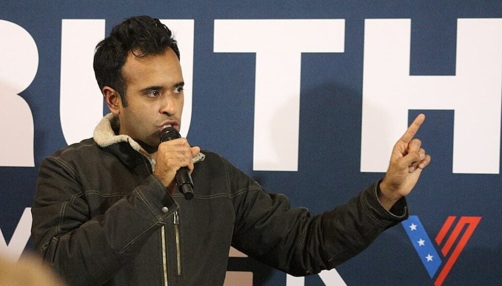 ‘Republicans Hate Evidence’: Ohio Anger Boils Over as Locals Say ‘Vivek Spews Lies’ in the Fight Over Acton’s COVID Claims Vivek Ramaswamy Ohio