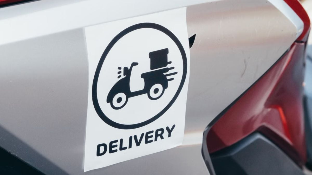 19-Year-Old DoorDash Driver Delivers Order to Wrong Indiana House, Homeowners Refuse to Give It Back: ‘What a Bunch of Childish, Immature Adults’
