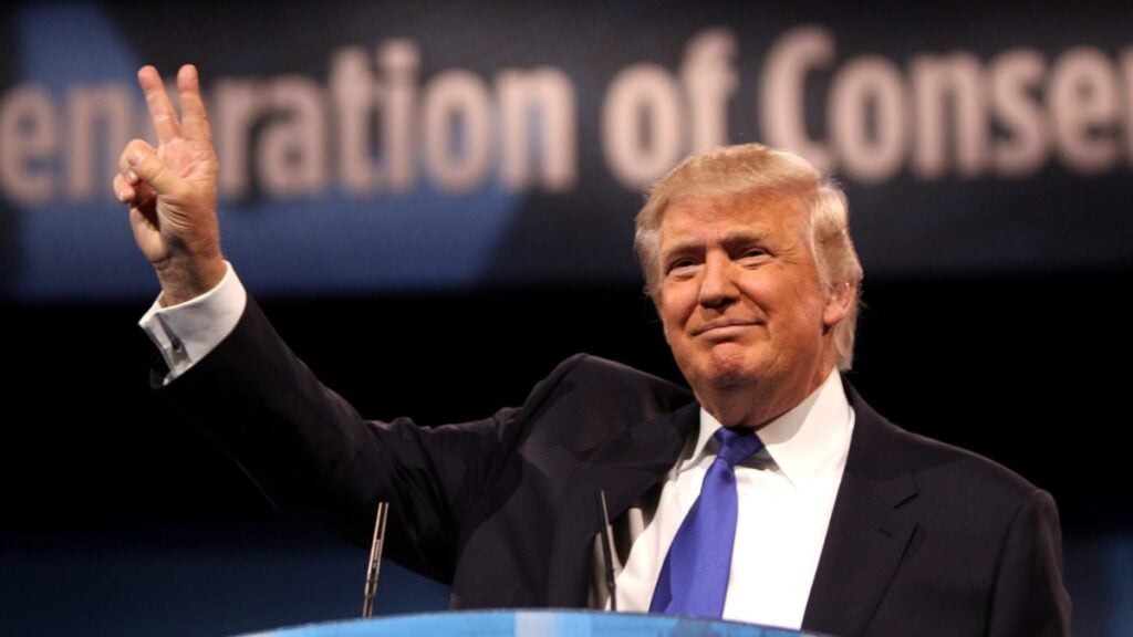 ‘Cry Me a River’: Internet Mocks Texas Businessman John Gannon for Regretting Trump Vote After ICE Arrests His Fiancée A Texas businessman says he feels “totally betrayed” after ICE detained his fiancée at a Houston airport, now regretting his Trump vote. Online reactions quickly followed.