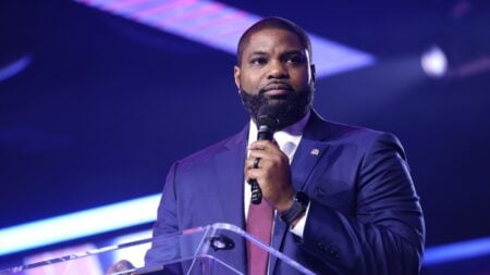 ‘Completely False’: Rep. Byron Donalds Denies Trafficking Probe Claim in Florida, Drawing Skeptical Reactions Florida congressman Byron Donalds called sex trafficking accusations from primary rival James Fishback “completely false.” The exchange is circulating on X with varied viewer responses.