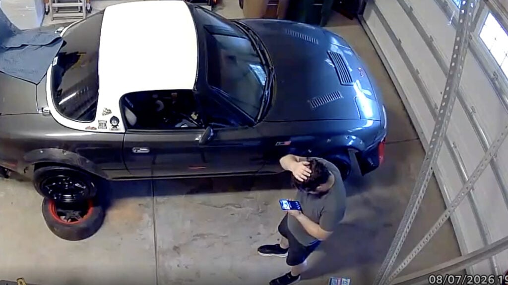 North Carolina Man Installs Overhead Garage Camera, Deeply Regrets What He Sees: ‘Security Cameras Need To Have a Warning Label About This’ North Carolina Man Installs Overhead Garage Camera, Regrets What He Sees