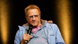 Pennsylvania Comic Con Scare as Highlander Legend Christopher Lambert Collapses Mid-Signing and Is Rushed Out by Ambulance Before the Update Fans Needed: ‘Perfectly OK’ Christopher Lambert at a fan convention