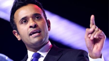 Vivek Ramaswamy’s Face-to-Face With Ohio Democrat Who Didn’t Hold Back Draws Fierce Online Backlash: ‘Go Back to India’ Ohio gubernatorial candidate Vivek Ramaswamy shared a video of a candid conversation with a self-described Democrat in Holmes County. The clip has drawn sharp online criticism.
