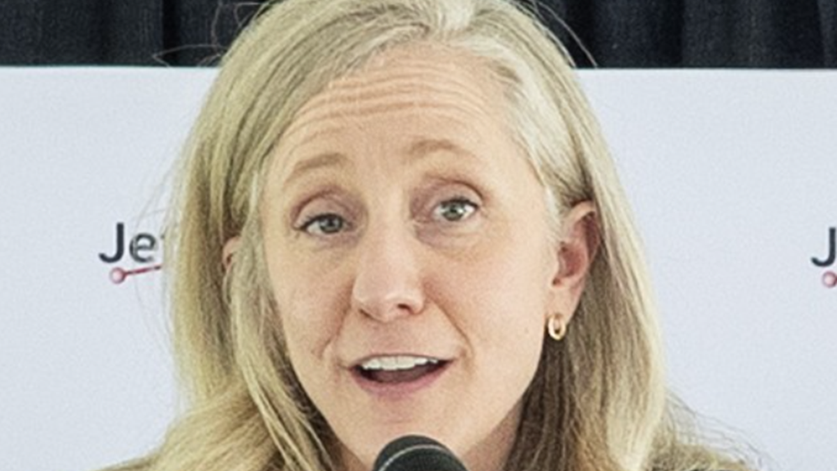 Virginia Gov. Abigail Spanberger Faces Fierce Backlash After Fatal Case Involving Undocumented Immigrant: ‘She’s HAPPY to Give Sanctuary to Them!’