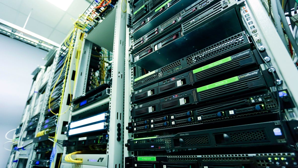 Illinois Residents Furious After Local Data Centers Win Nearly $100 Million in Tax Breaks: ‘Paying Taxes on Billionaires’ Behalf Just Not Make Sense’