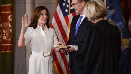 New York Gov. Kathy Hochul Faced Criticism Over Support for Muslim Community: ‘What is wrong with this woman’ New York Gov. Kathy Hochul Faced Criticism Over Support for Muslim Community 'What is wrong with this woman'