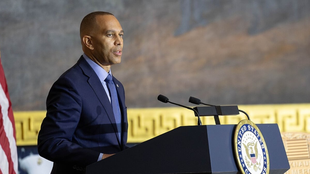 ‘Why Vote for a Party With No Policy Agenda?’: New York House Leader Hakeem Jeffries’ Capitol Dodge Ignites Backlash