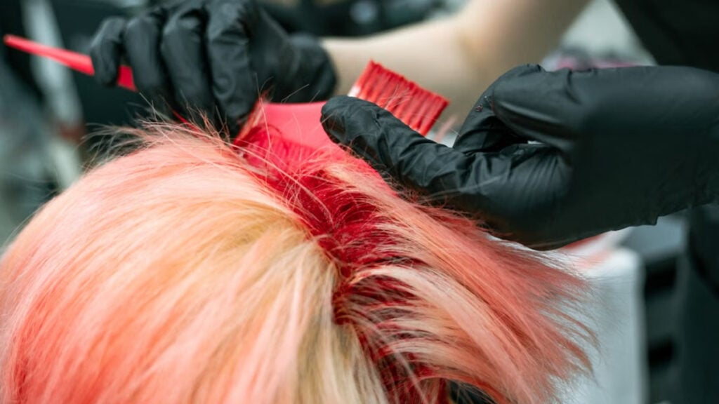 Arkansas Mom ‘Bamboozled’ After Her Daughter’s Hair Is Dyed Purple by Her Ex’s Girlfriend: ‘Without My Permission!’
