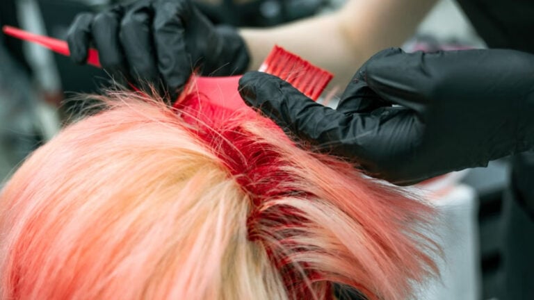 Arkansas Mom ‘Bamboozled’ After Her Daughter’s Hair Is Dyed Purple by Her Ex’s Girlfriend: ‘Without My Permission!’