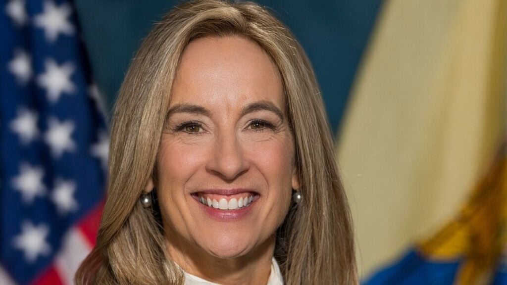 Gov. Mikie Sherrill’s ‘Presenting No Evidence’ Remark Sparks Backlash After 6,600 Noncitizens Were Added to New Jersey Voter Rolls New Jersey Gov. Mikie Sherrill said on CNN that Trump is “presenting no evidence” on voter fraud, after she disclosed about 6,600 non-citizens on the state’s rolls and roughly 400 votes. The clip is drawing sharp replies.